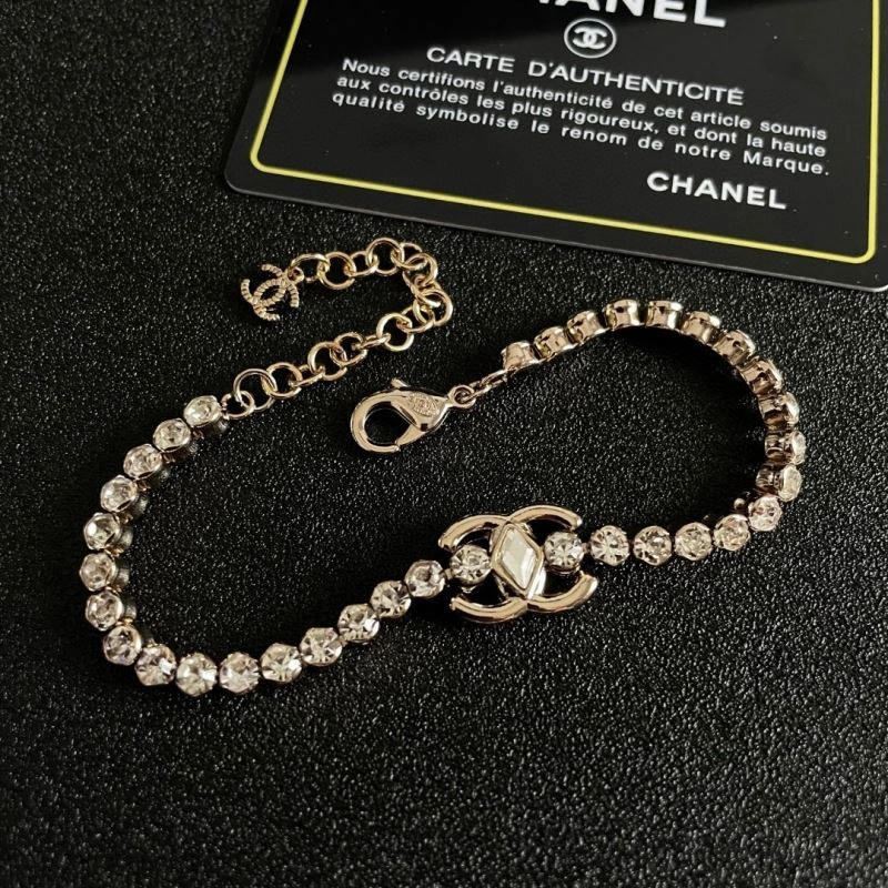 Versatile Chanel Necklaces 226517