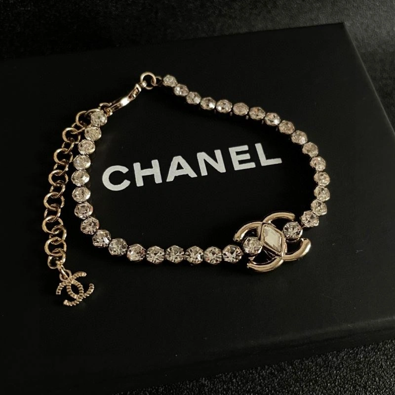 Versatile Chanel Necklaces 226517