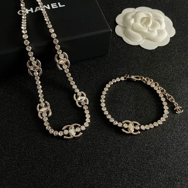 Durable Chanel Necklaces 226549