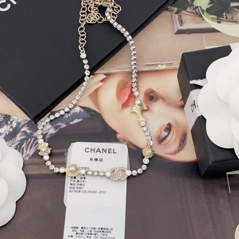 Bold Chanel Necklaces 226510