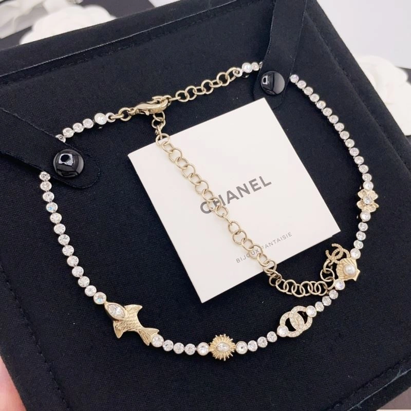 Bold Chanel Necklaces 226510