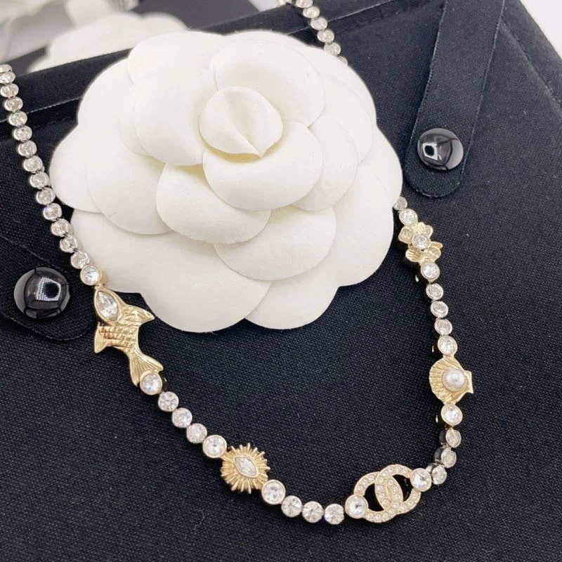 Bold Chanel Necklaces 226510