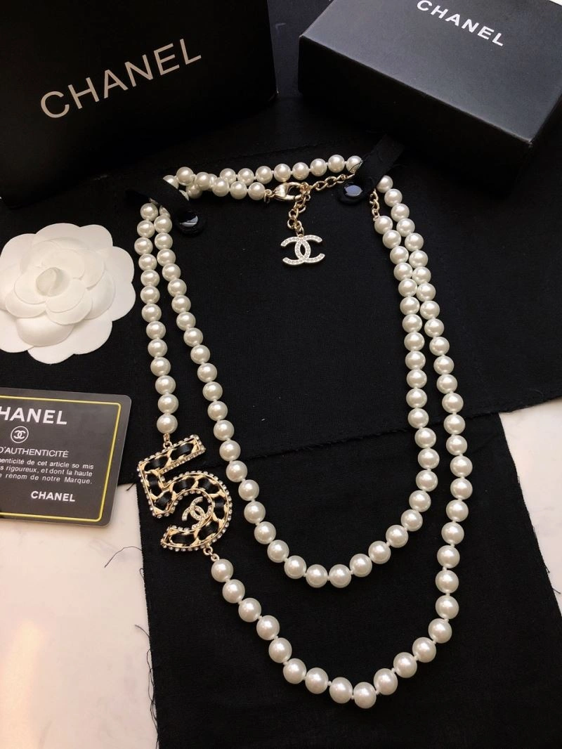 FashionForward Chanel Necklaces 226501