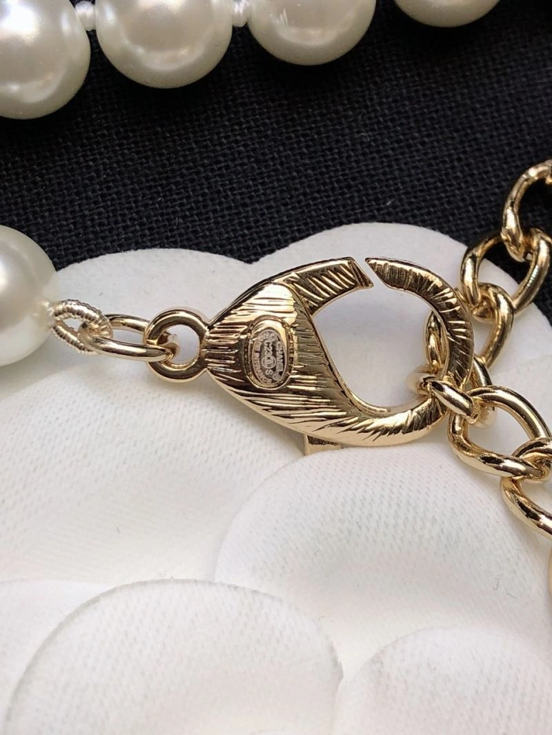 FashionForward Chanel Necklaces 226501