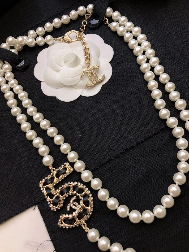 FashionForward Chanel Necklaces 226501