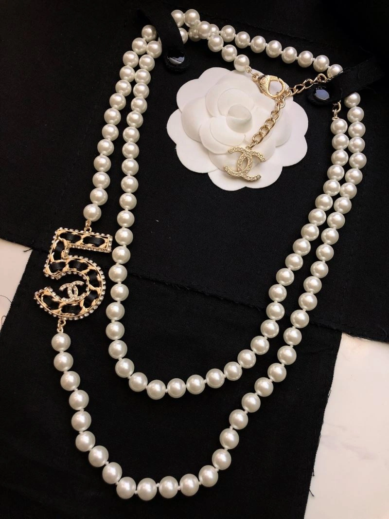 FashionForward Chanel Necklaces 226501