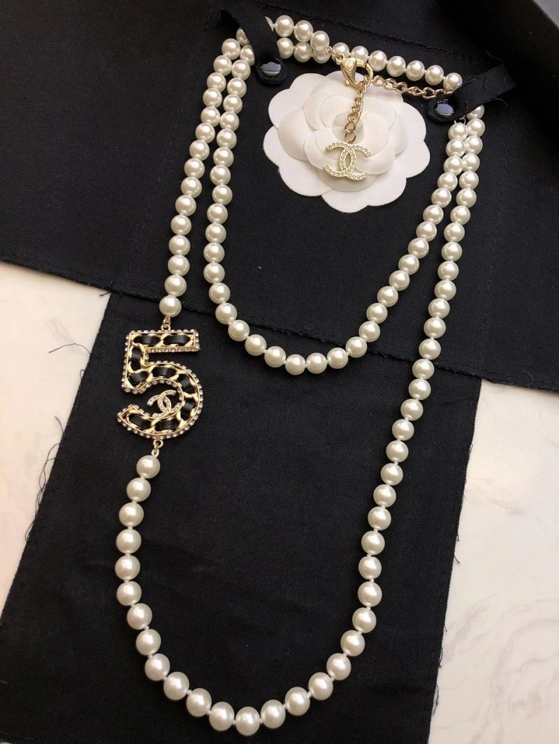 FashionForward Chanel Necklaces 226501