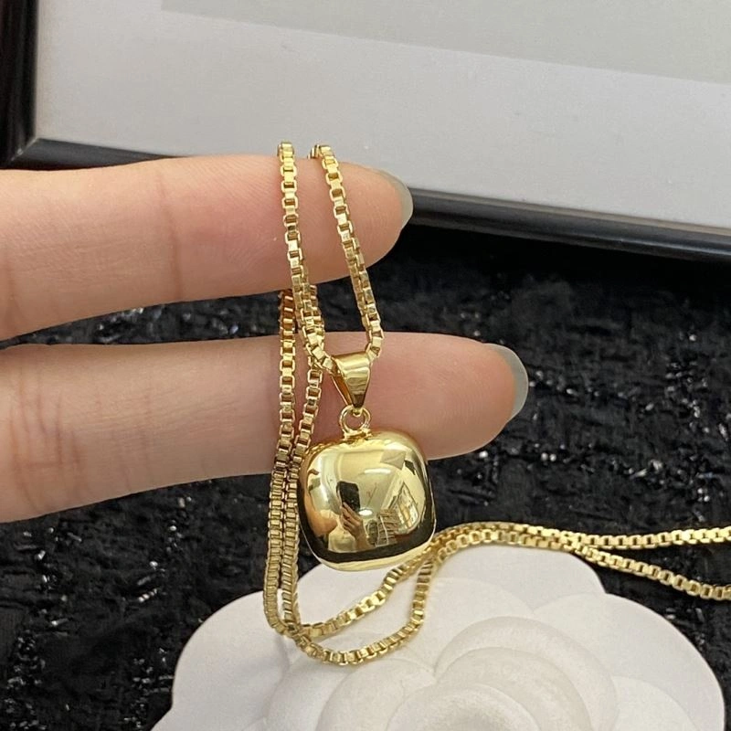 Trendy Chanel Necklaces 226497