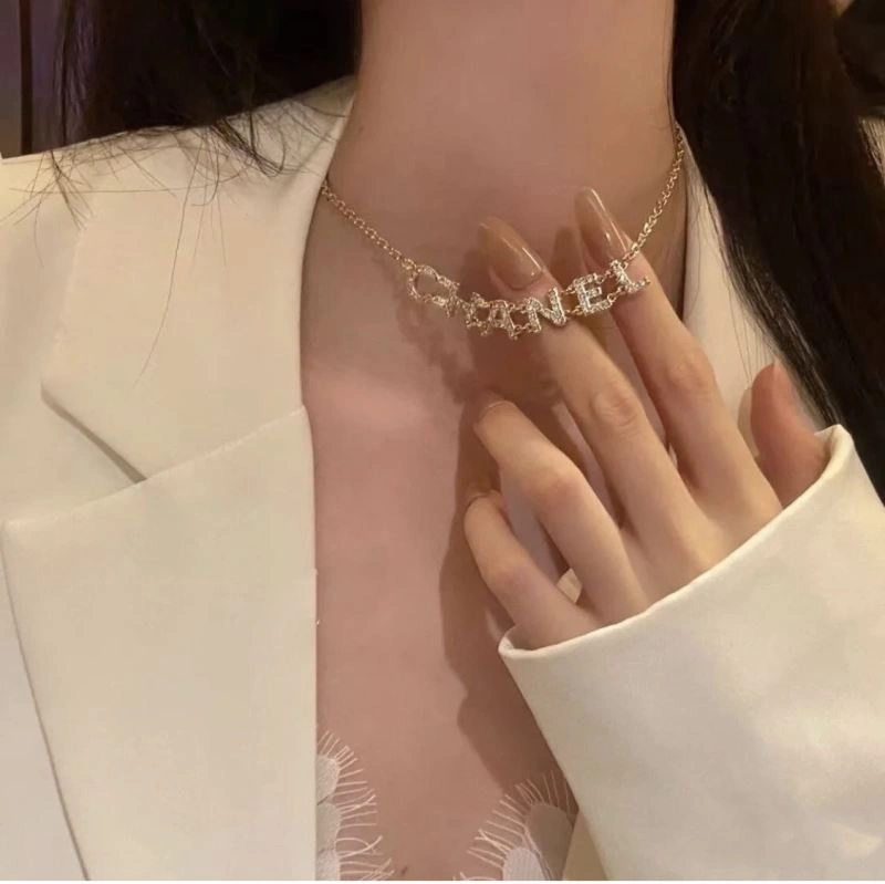 Minimalist Chanel Necklaces 226493