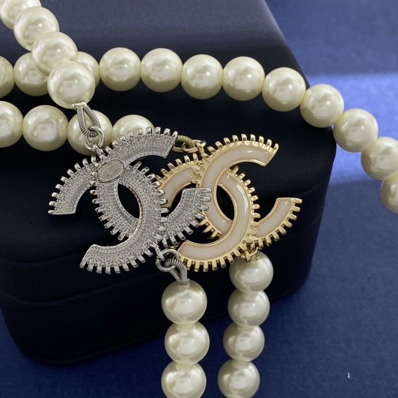 Chanel Necklaces Sleek 226482
