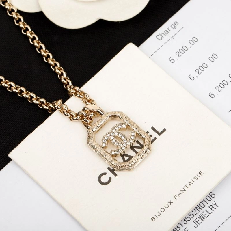 Flexible Chanel Necklaces 225893