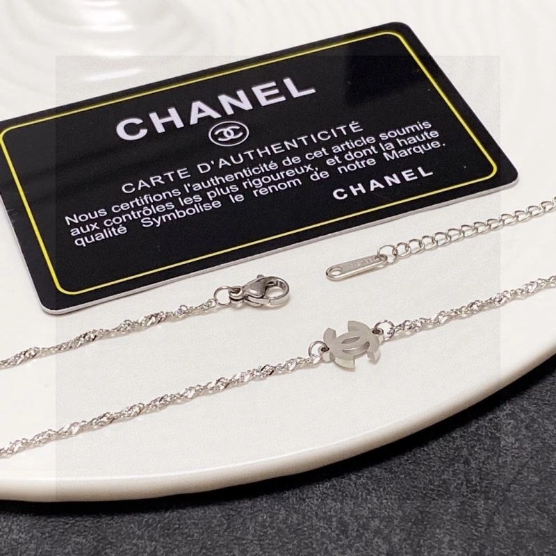 Original Chanel Necklaces 225880