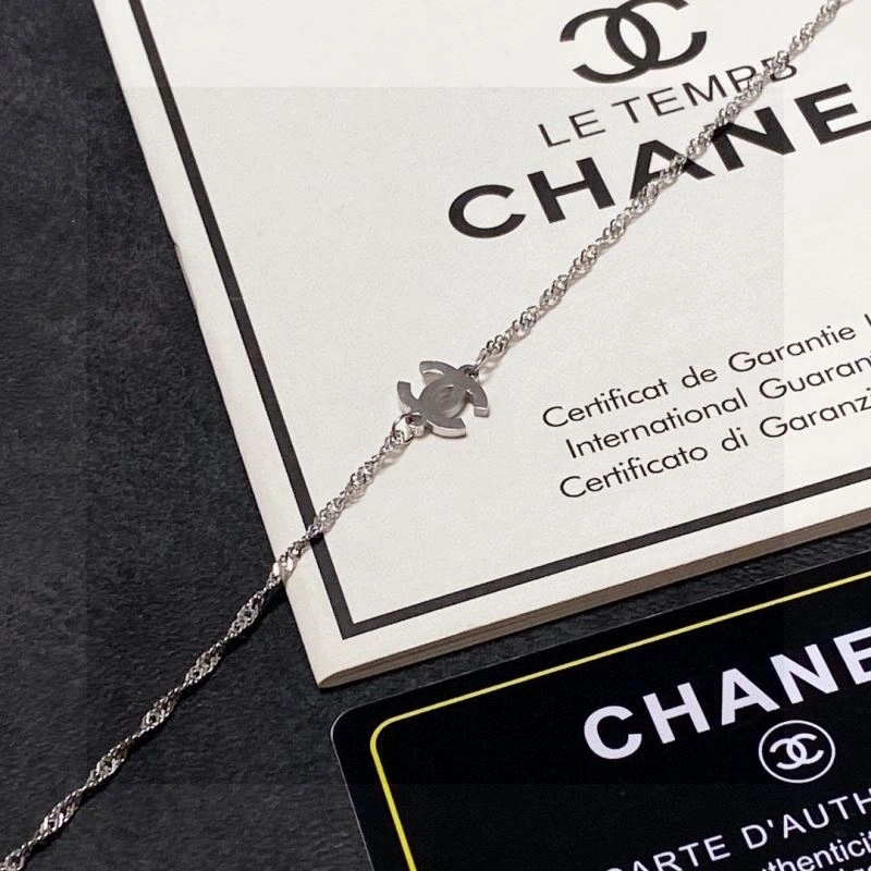 Original Chanel Necklaces 225880