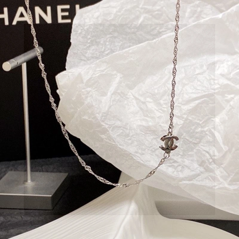 Original Chanel Necklaces 225880