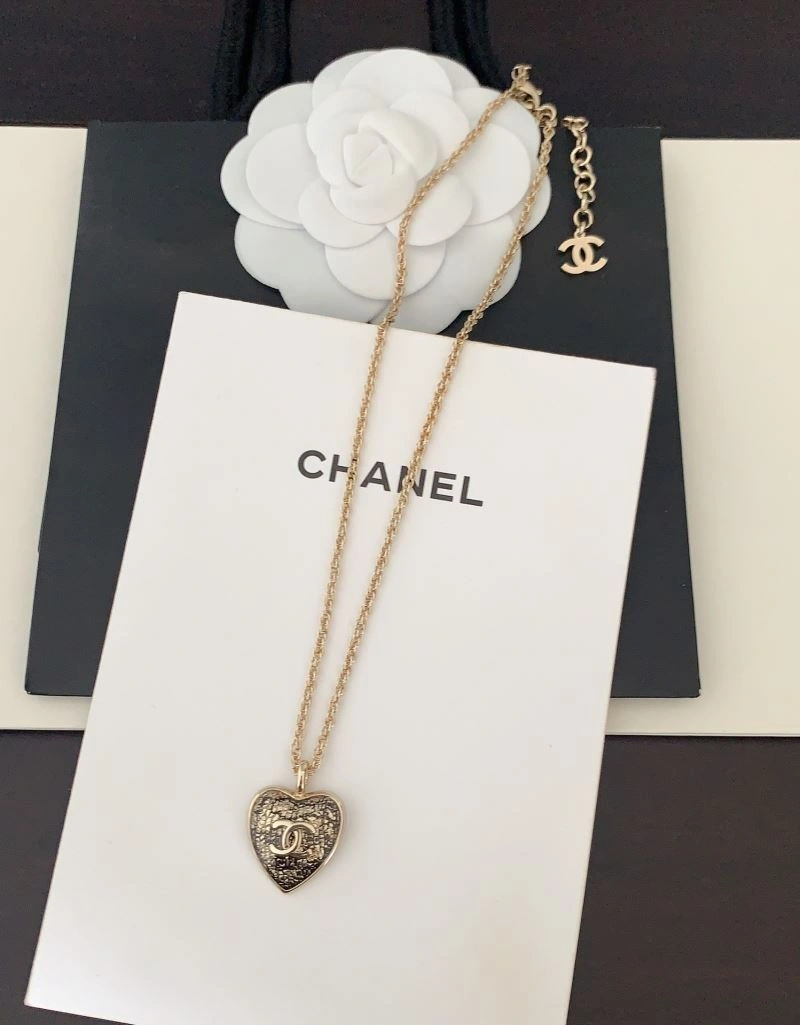 RelaxedFit Chanel Necklaces 225872
