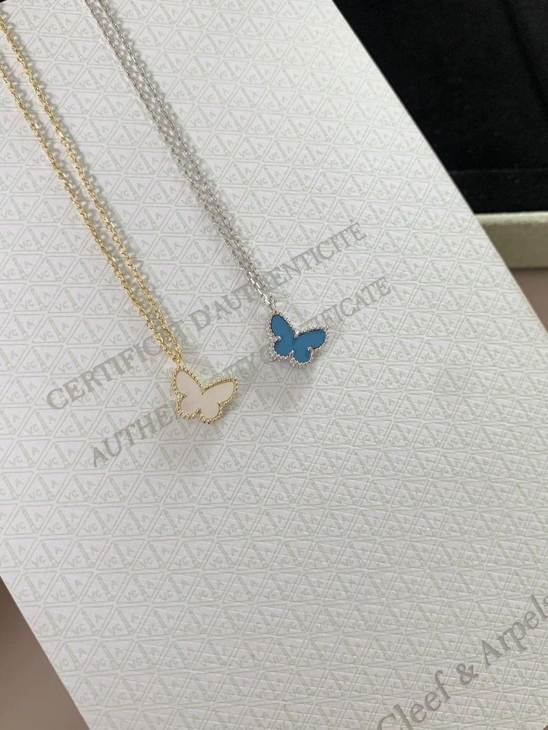 Classic Chanel Necklaces 225916