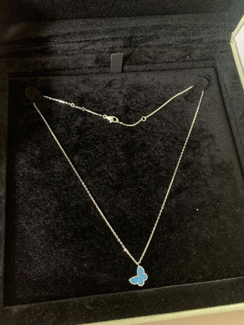 Classic Chanel Necklaces 225916