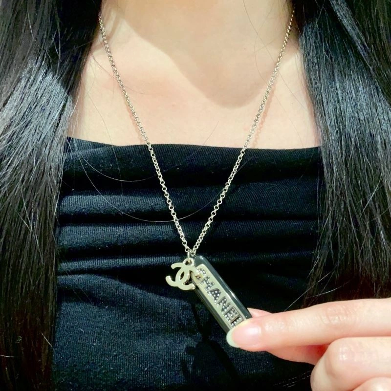 HighPerformance Chanel Necklaces 225869