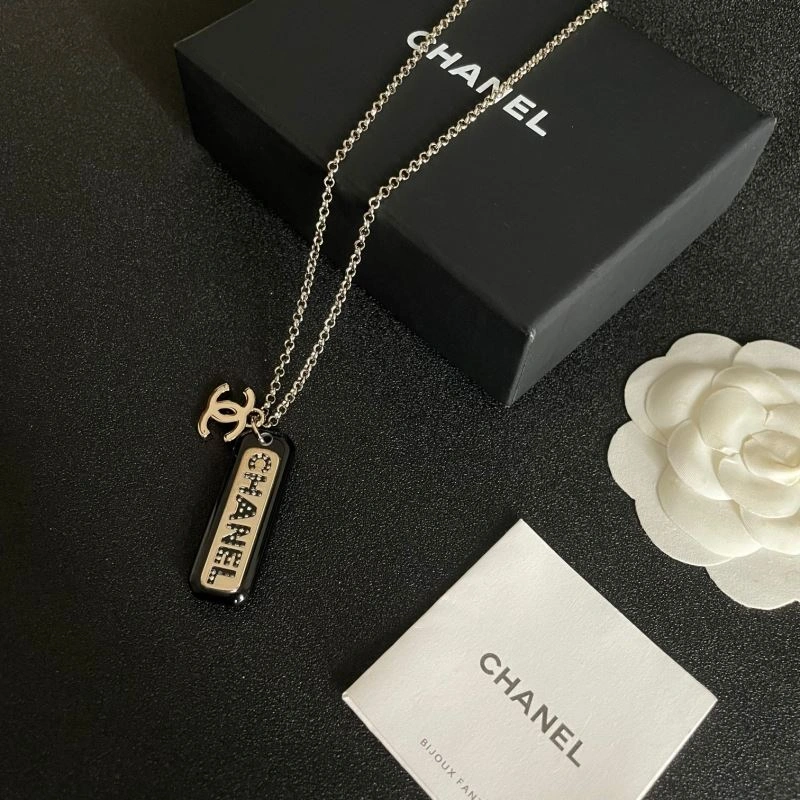 HighPerformance Chanel Necklaces 225869
