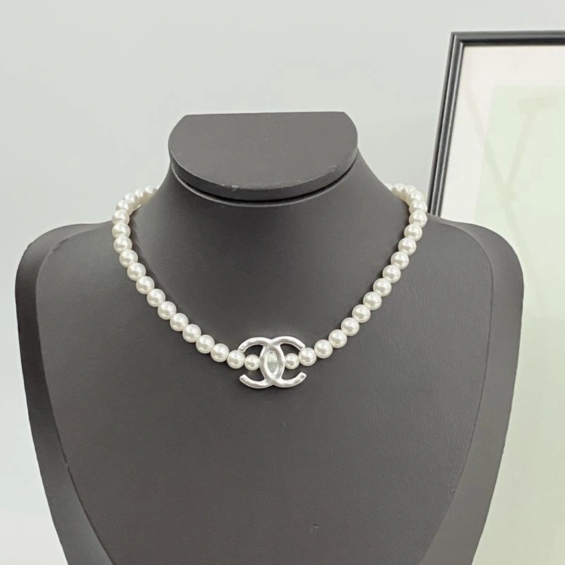 Chanel Necklaces Fashionable 225867