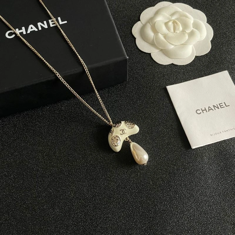 Chanel Necklaces Cozy 225854
