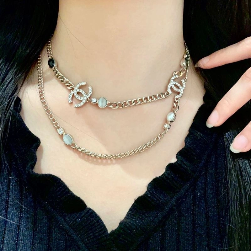 Chanel Necklaces Elegant 225846