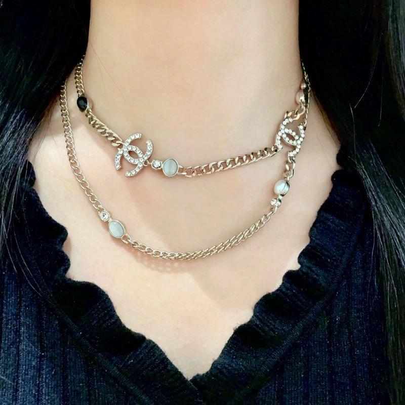 Chanel Necklaces Elegant 225846