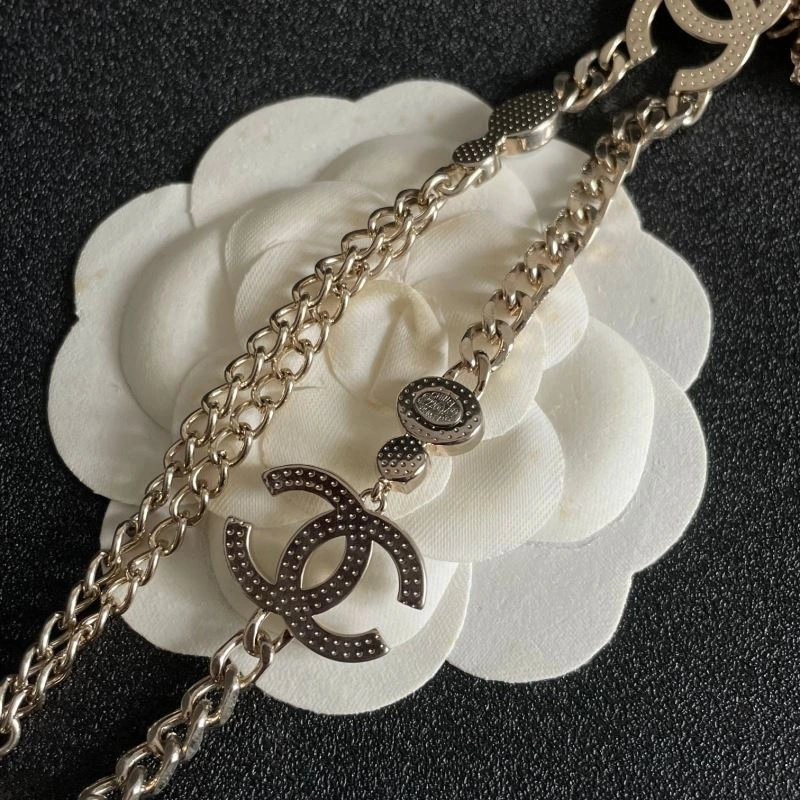 Chanel Necklaces Elegant 225846
