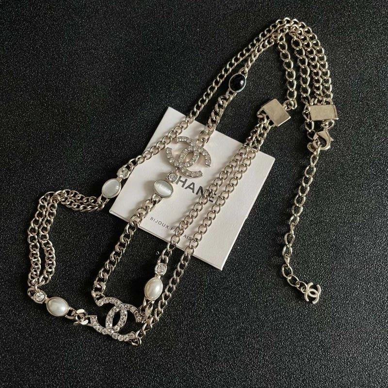 Chanel Necklaces Elegant 225846