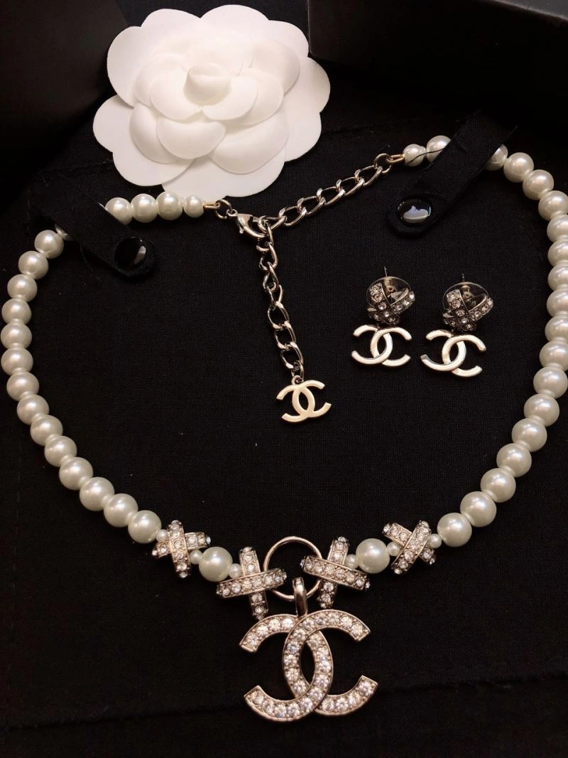 Chanel Necklaces Durable 225841