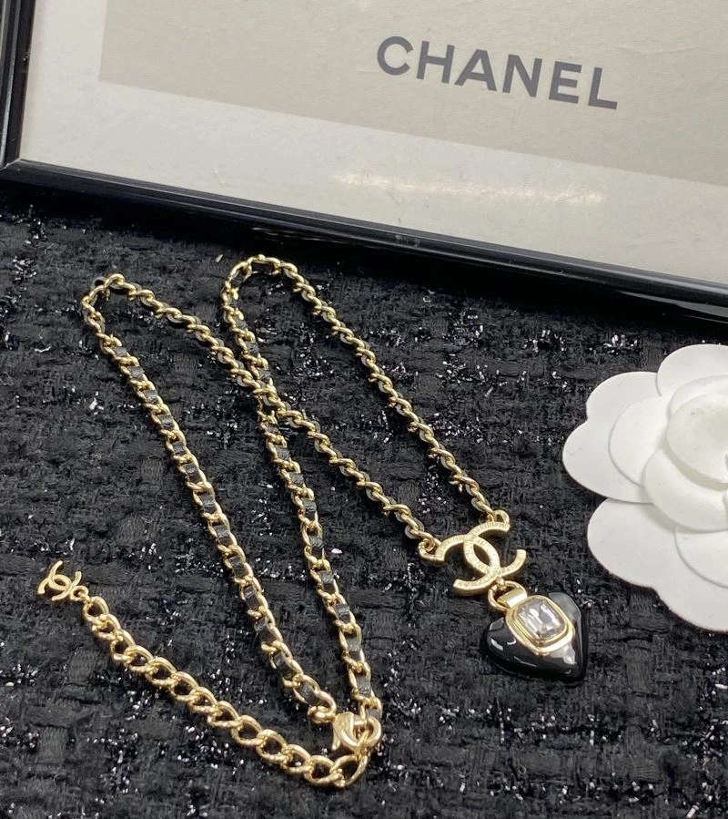 Chanel Necklaces Supportive 225847