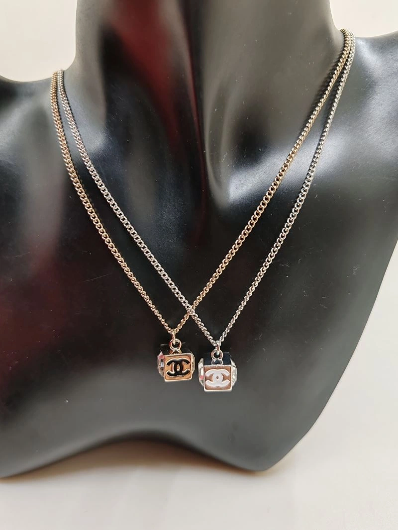 OdorResistant Chanel Necklaces 225889