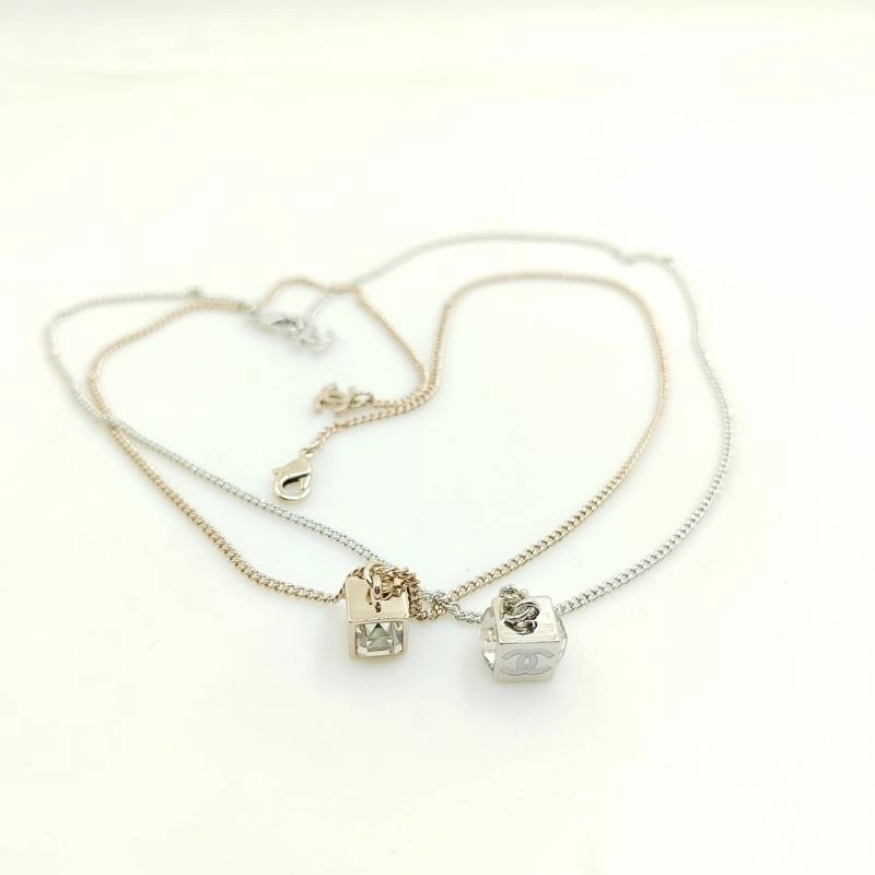 OdorResistant Chanel Necklaces 225889