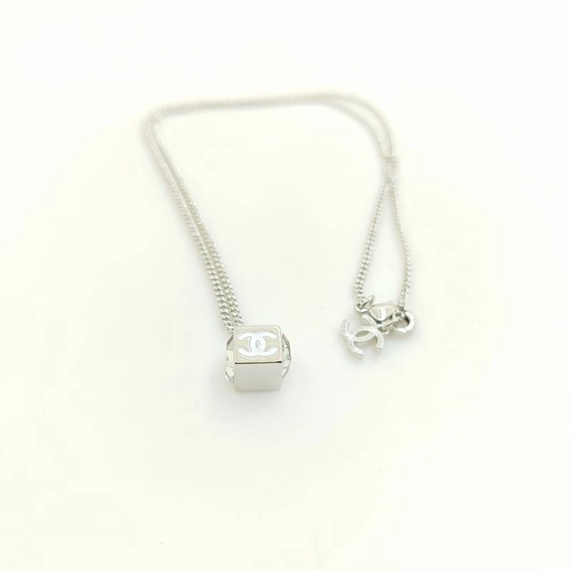 OdorResistant Chanel Necklaces 225889