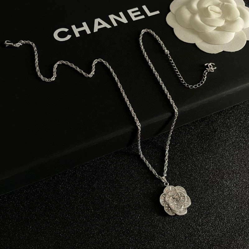 Chanel Necklaces Casual 225835