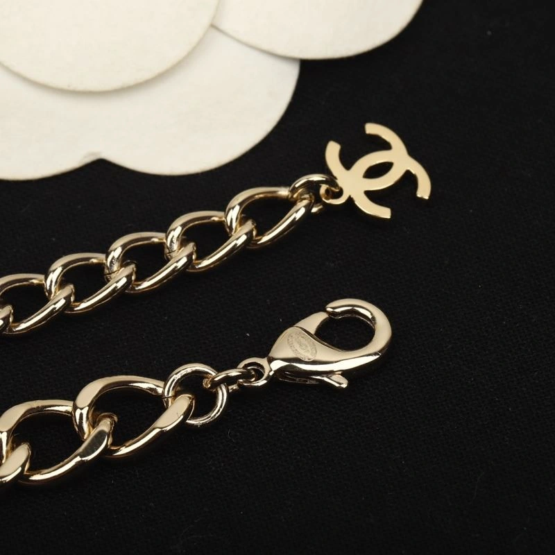 Chanel Necklaces Youthful 225814