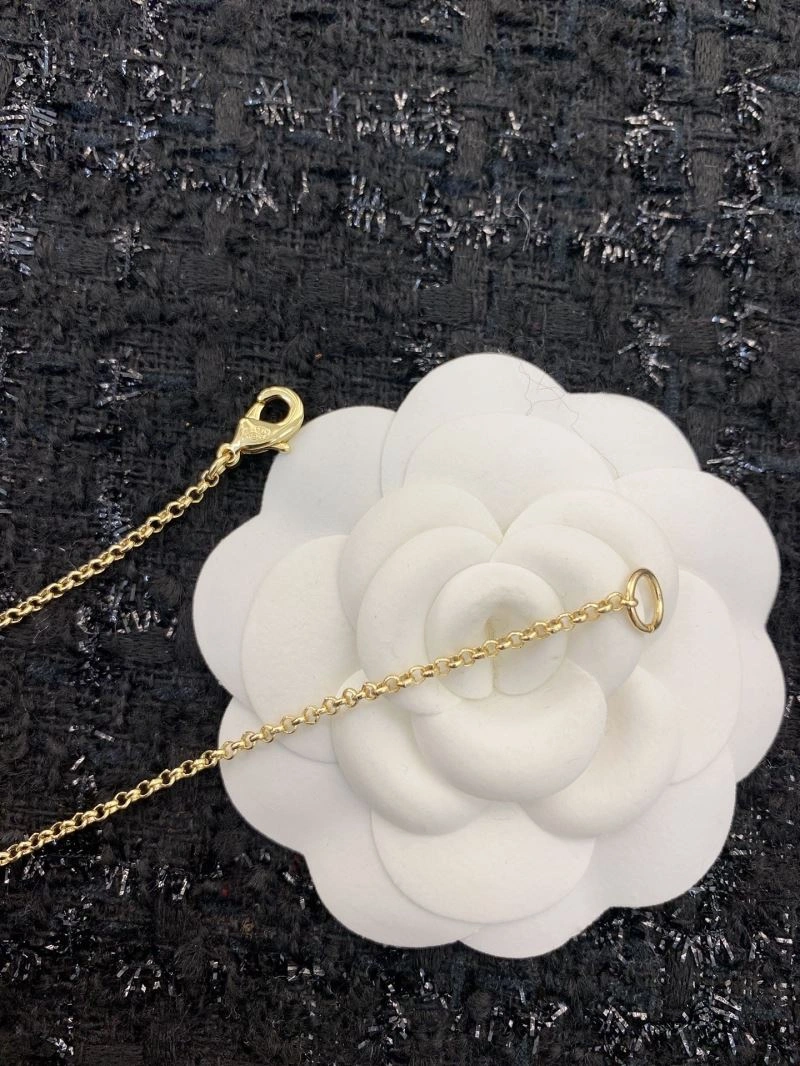 Affordable Chanel Necklaces 225823