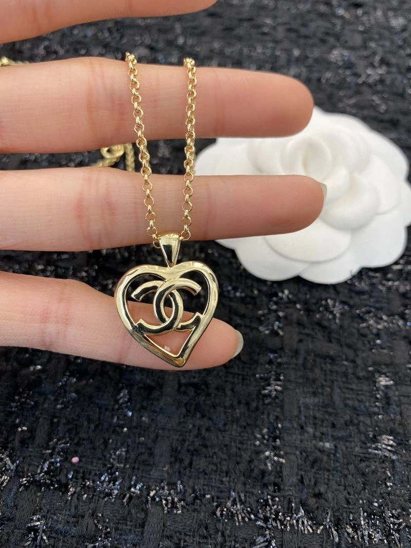 Affordable Chanel Necklaces 225823