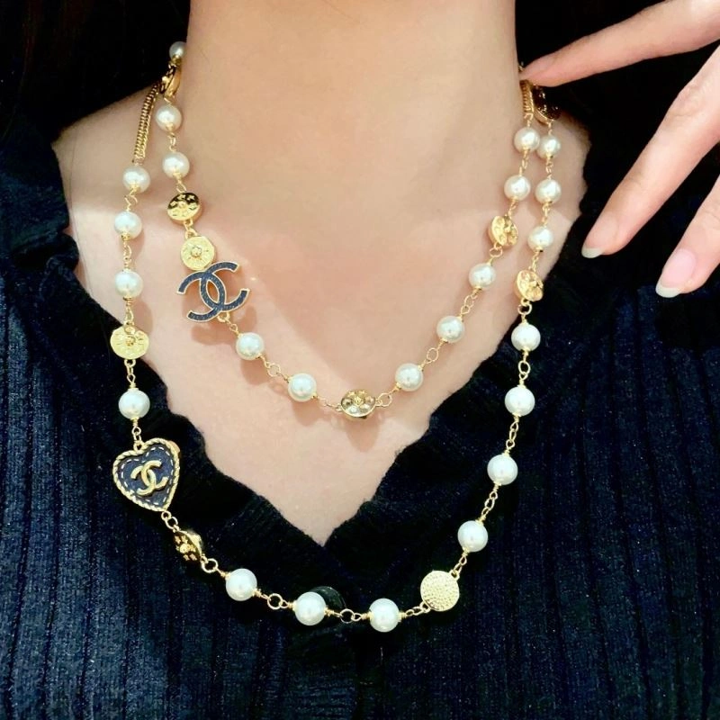 Chanel Necklaces Flexible 225833