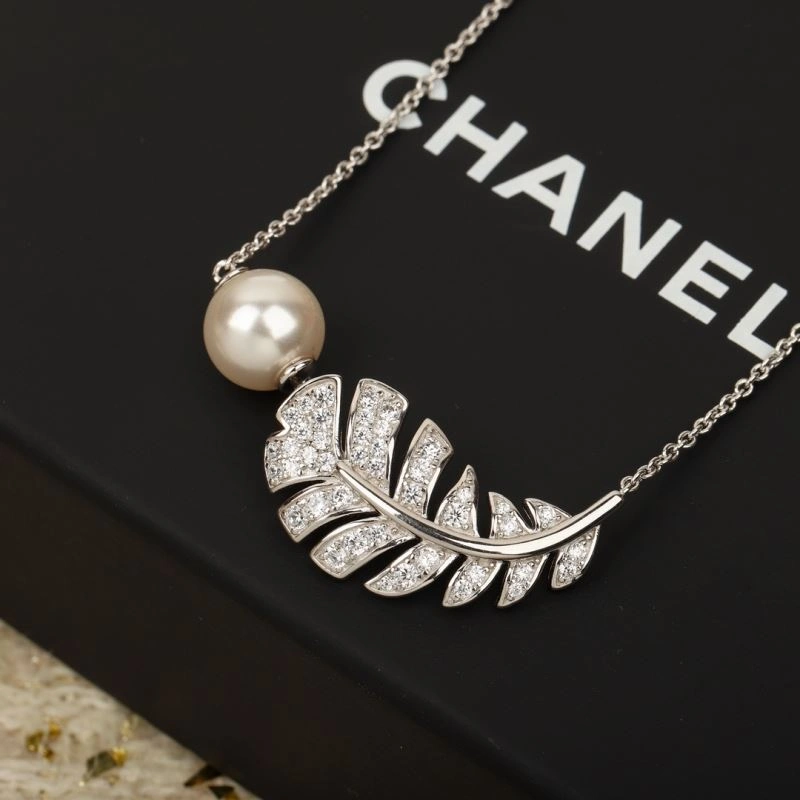 Durable Chanel Necklaces 225810