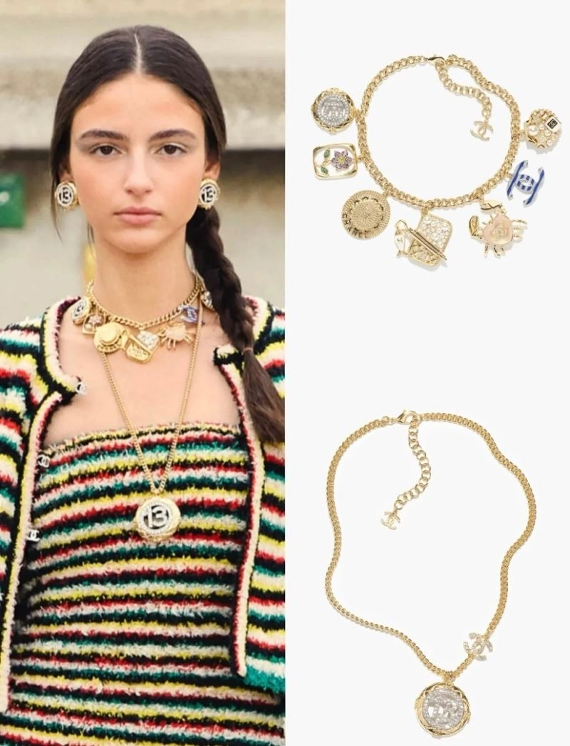FashionForward Chanel Necklaces 225863
