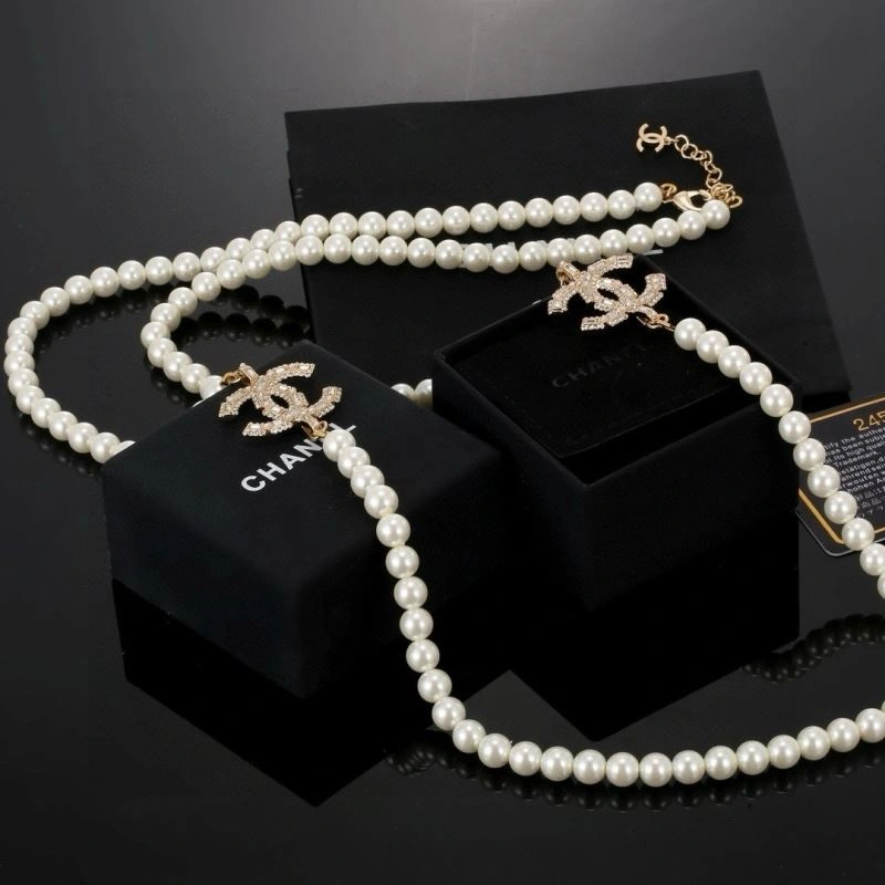 Chanel Necklaces Casual 225803