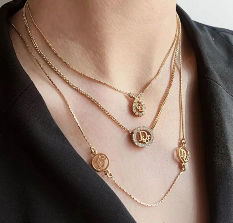 Flexible Chanel Necklaces 225853