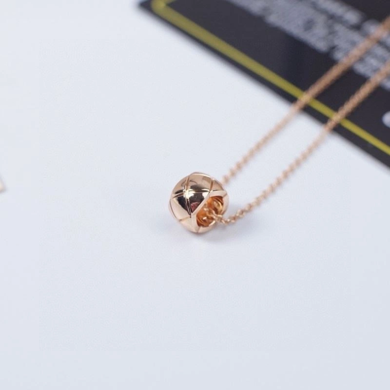 Resilient Chanel Necklaces 225836