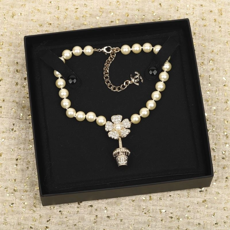 Chanel Necklaces EyeCatching 225831