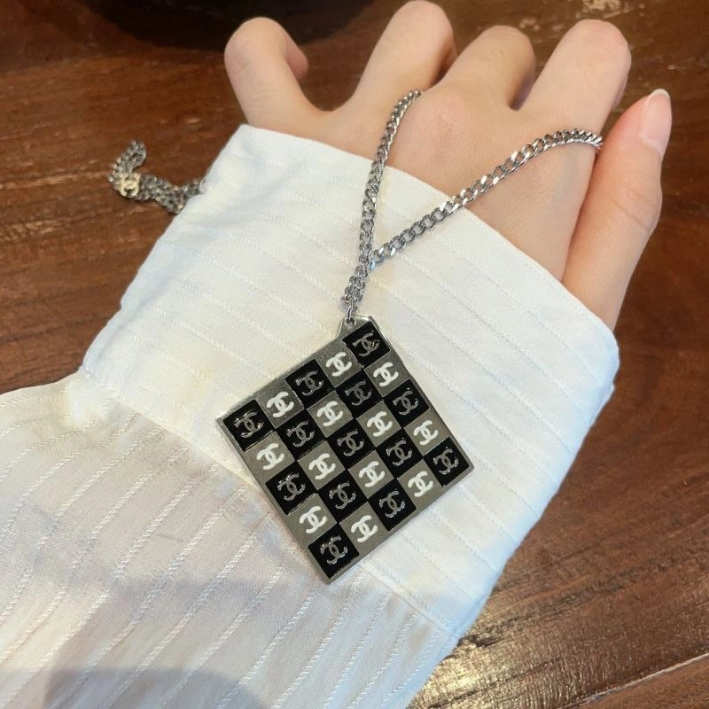 SmartChoice Chanel Necklaces 225772