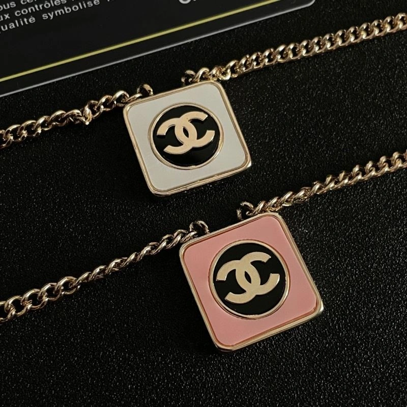 Chanel Necklaces FashionForward 225808