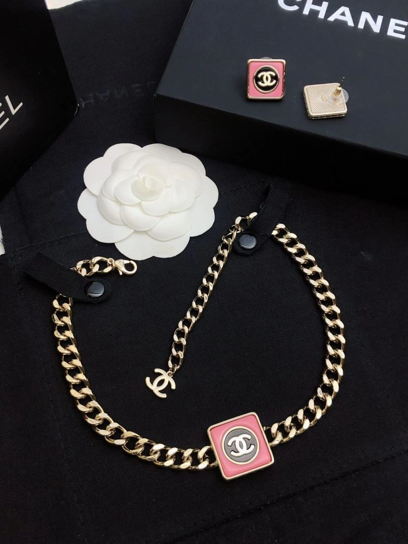 Chanel Necklaces Trendsetting 225757