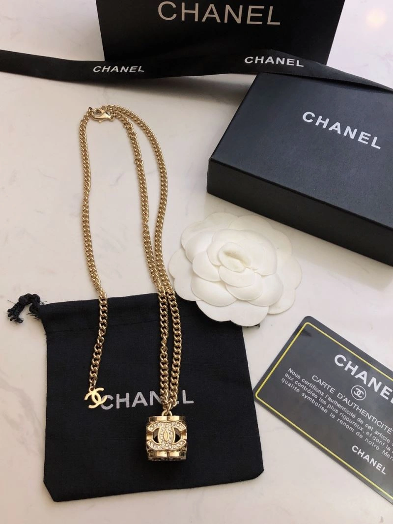 SmoothTexture Chanel Necklaces 225749