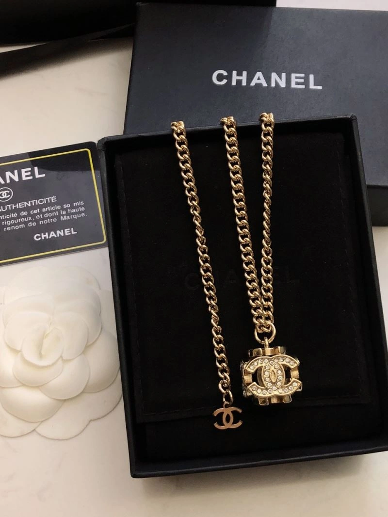 SmoothTexture Chanel Necklaces 225749
